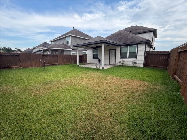 Building Photo - 3591 Cannon Dr