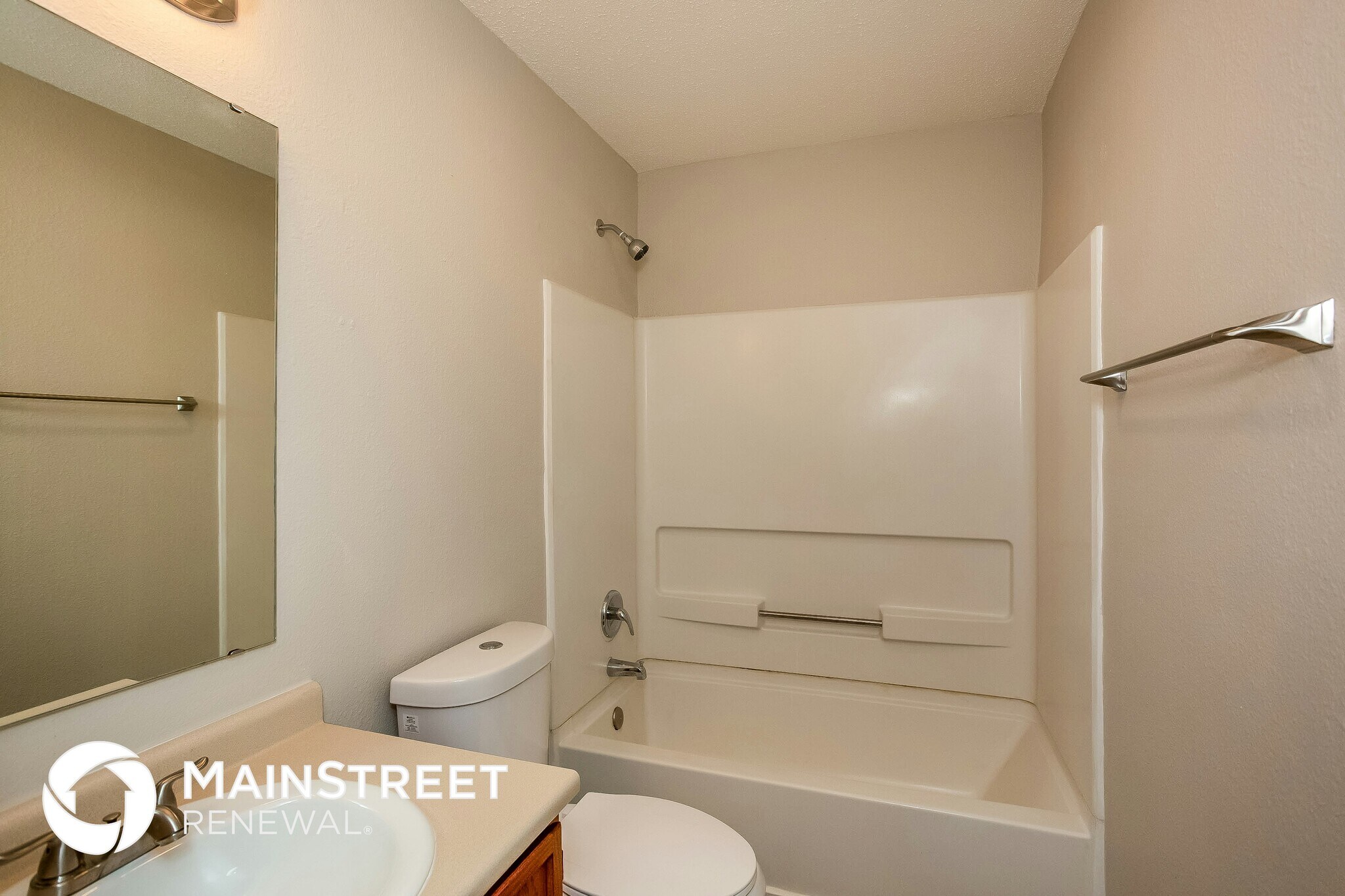 Building Photo - 10801 Sweetsen Rd