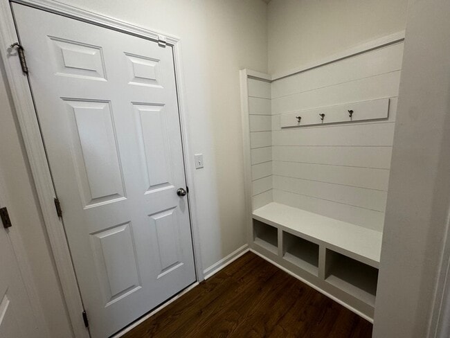 Building Photo - 197 Shay Crossing Rd