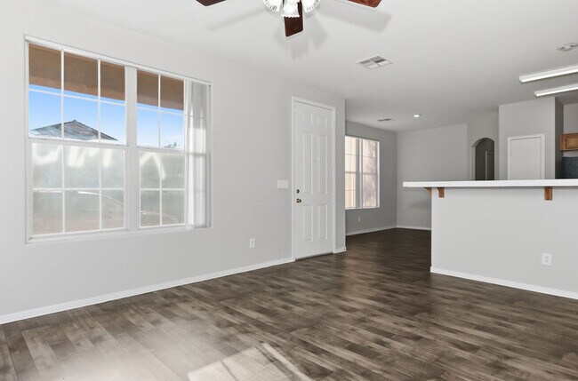 Building Photo - 2529 Rainbow Cactus Ct