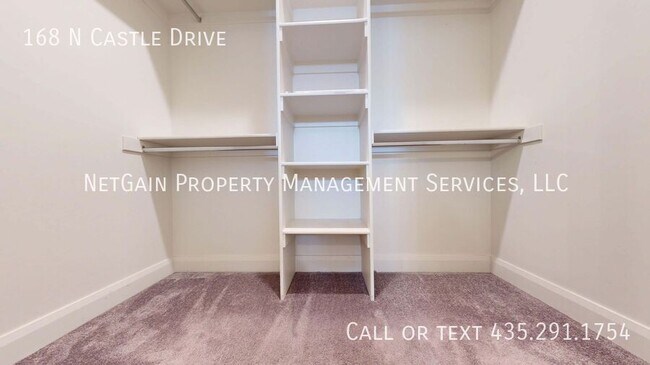 Building Photo - 168 N Castle Dr