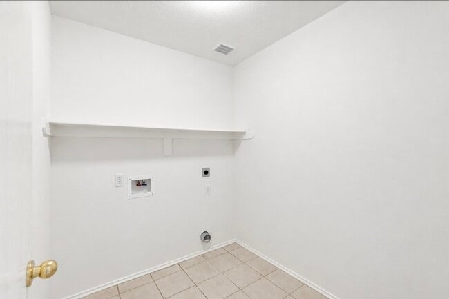 Building Photo - 11430 Moonlight Ridge Dr
