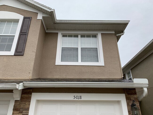 Building Photo - 5018 Maxon Terrace