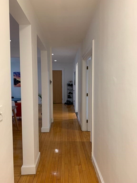 Building Photo - 34 Ash St