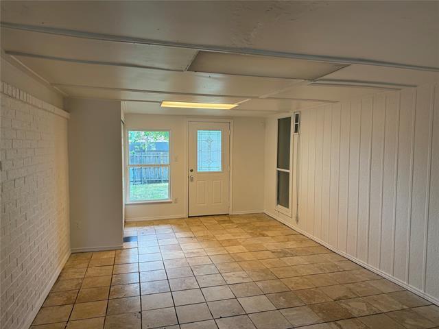 Building Photo - 206 E Ridgegate Dr