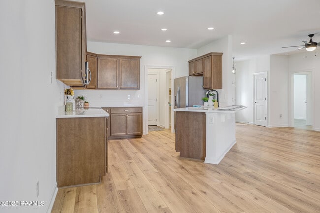 Building Photo - 209 Tatum Ln