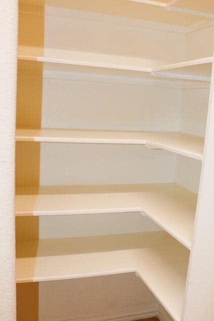 Building Photo - 1404 Harvest Bend Ln