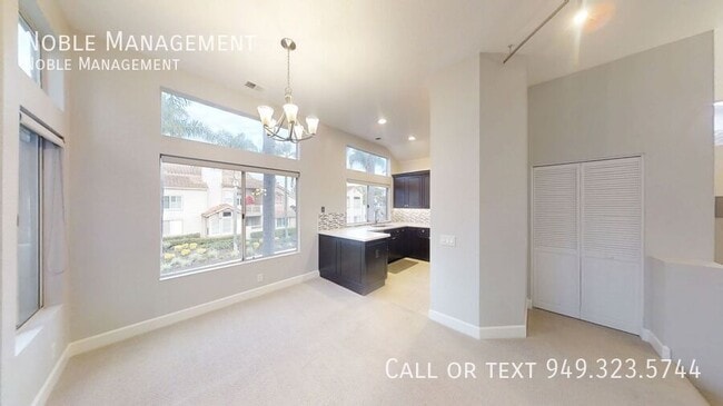 Building Photo - 6 Glen Cove