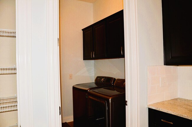 Building Photo - 4194 Troutbrook Dr