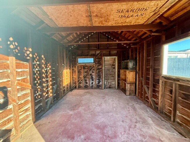 Building Photo - 145 Sylvan Ave