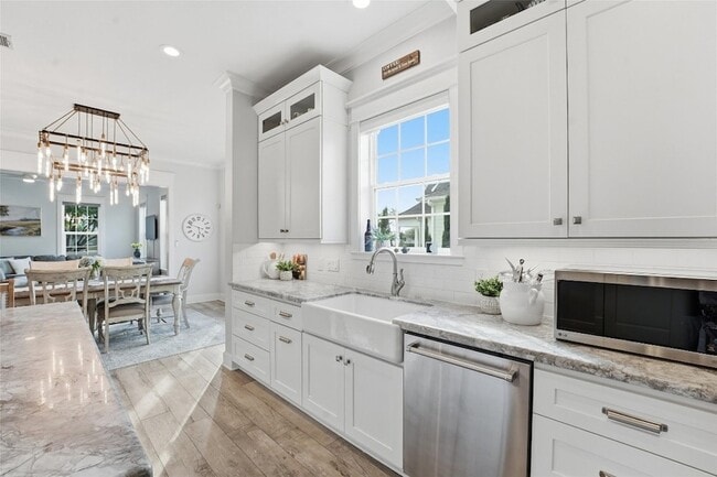 Building Photo - 10 Mariner Pass