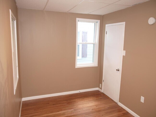 Building Photo - 1914 N 11th St