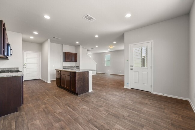 Building Photo - Brand New Home in Hymeadow!!!