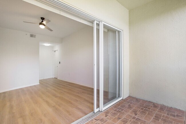 Building Photo - 7925 Preserve Cir