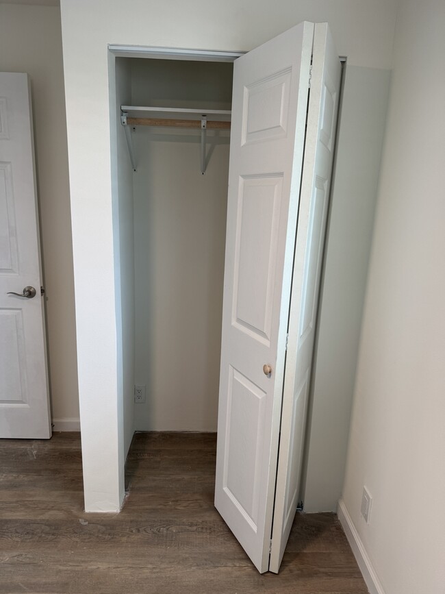 Building Photo - 3317 Catherine St