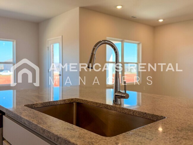 Building Photo - New Construction Home for Rent!