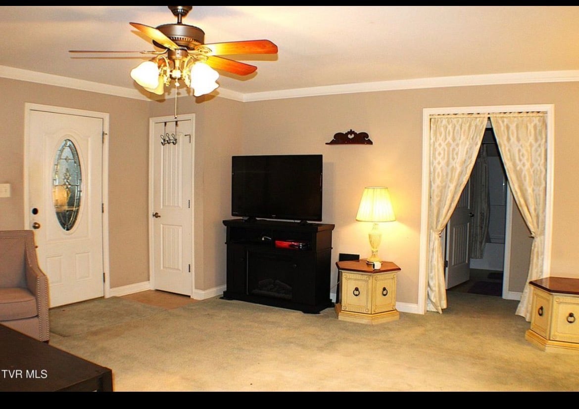 Building Photo - 1594 Old Stagecoach Rd