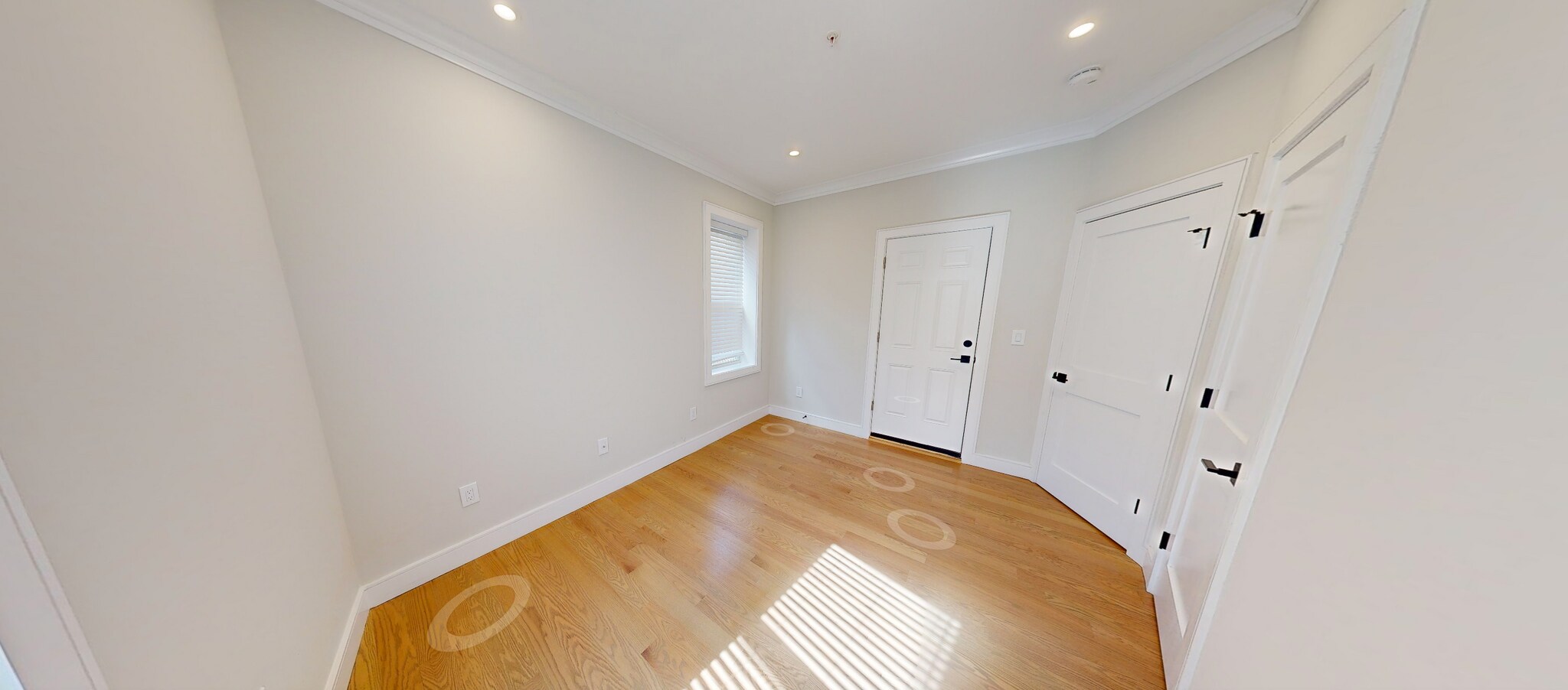 Building Photo - 165 Allston St
