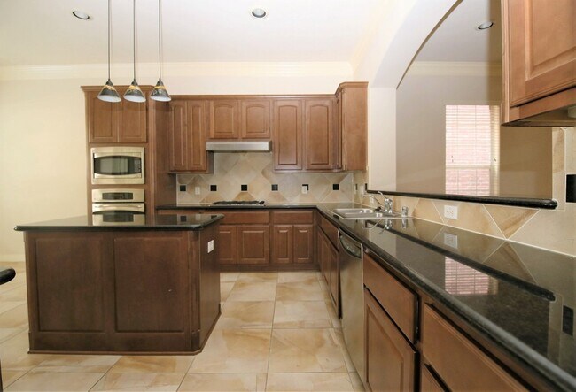 Building Photo - 13315 Olive Trce