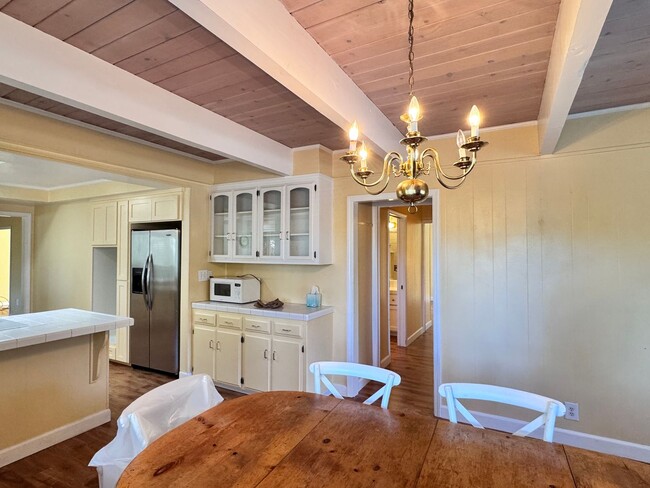 Building Photo - Welcome to this charming 3 bedroom, 2 bathroom house located in  Nevada City