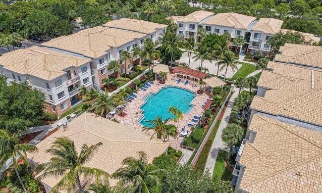 Building Photo - 1108 Myrtlewood Cir E