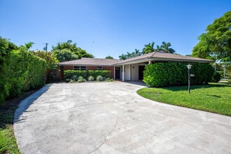 Building Photo - 187 Auburn Dr