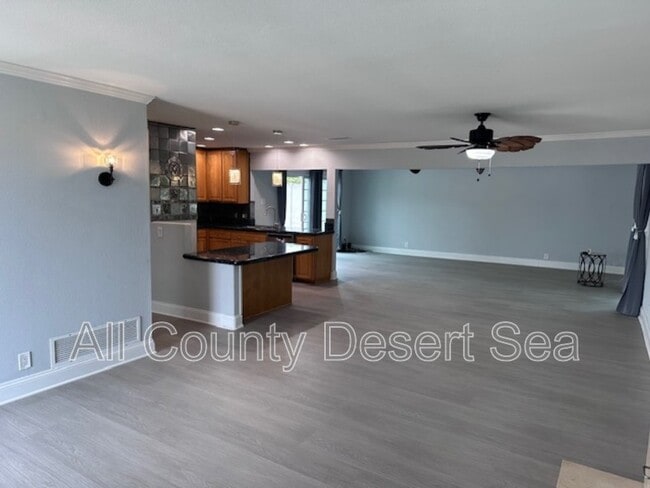 Building Photo - 17911 Caledonia Cir