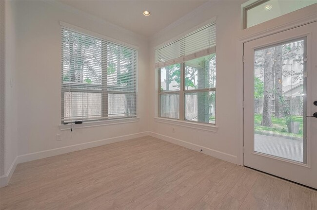 Building Photo - 155 Lindenberry Cir