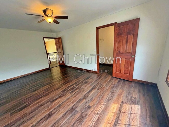 Building Photo - 2050 Rockland Dr