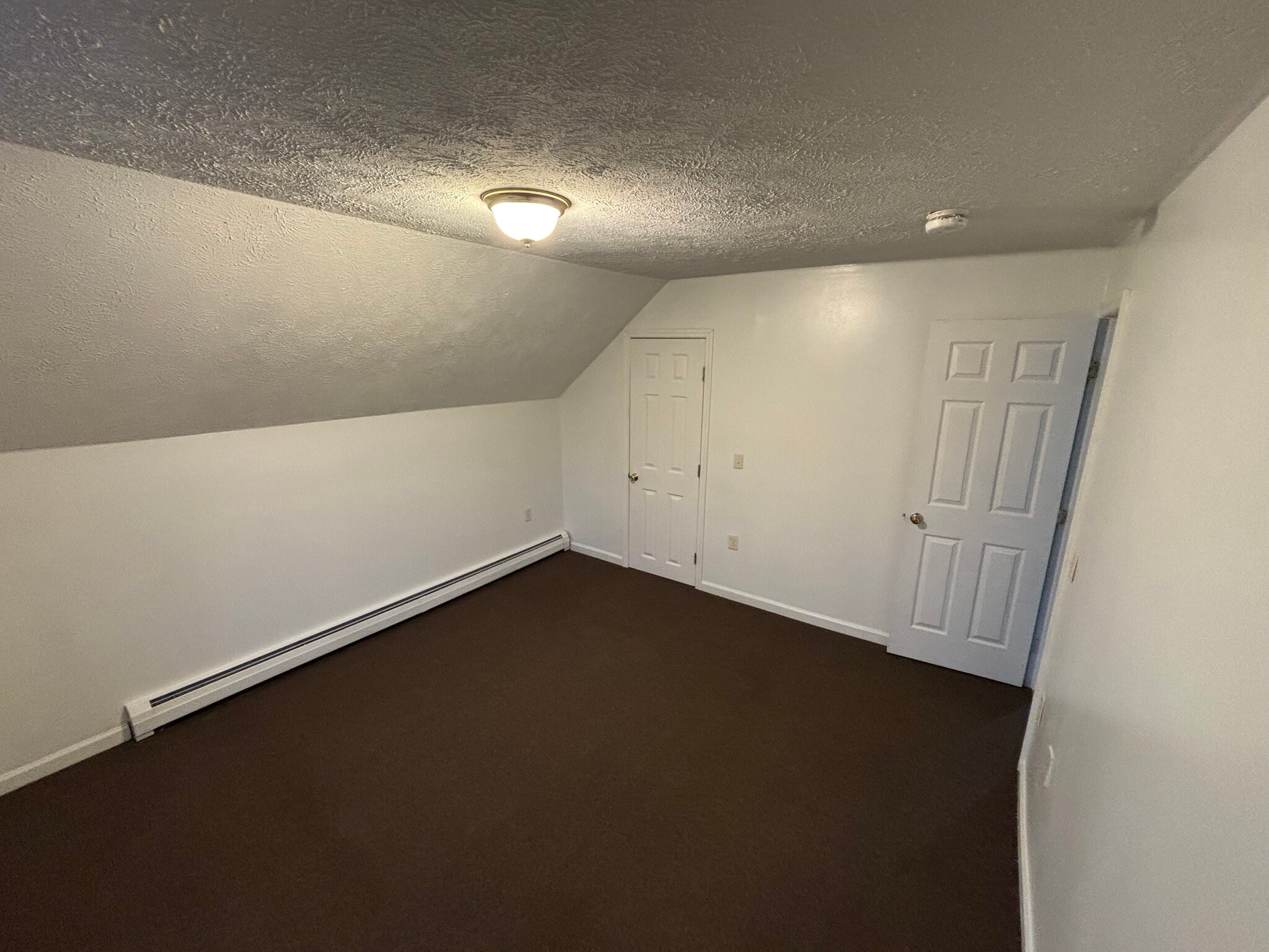 Building Photo - 53 N Elm St