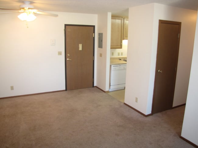 Building Photo - Old West Apartments