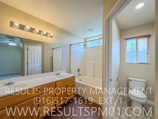 Building Photo - 208 Stavros Ct