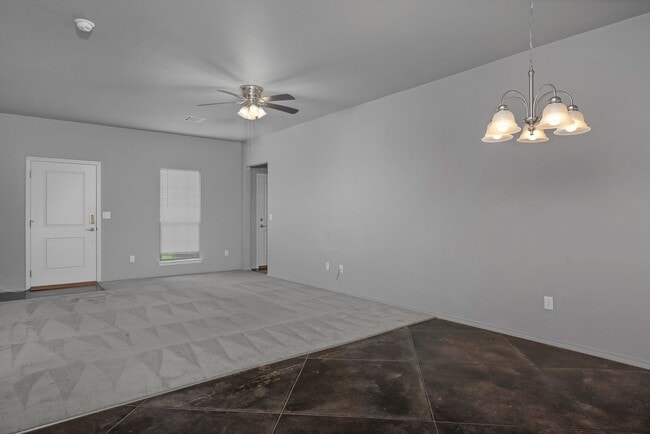 Building Photo - Beautiful home in Tradewinds! Will not last long call today