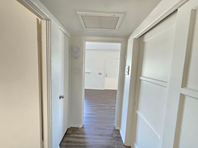 Building Photo - 1 Bed 1 Bath Apartment in Historic Glendale