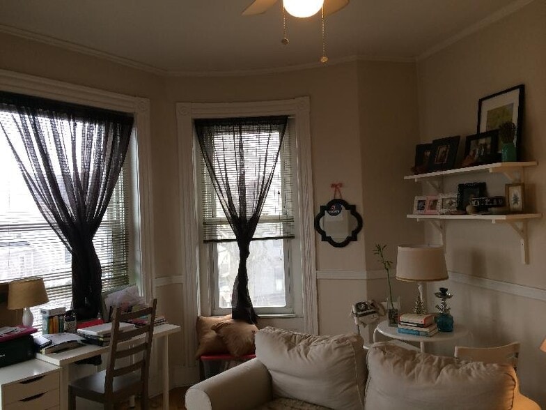 Building Photo - 1451 Tremont St