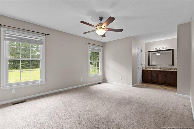 Building Photo - 810 Whispering Pines Rd