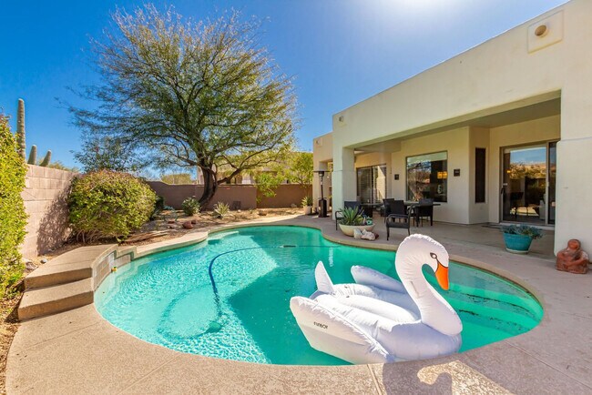 Building Photo - 11302 E White Feather Ln