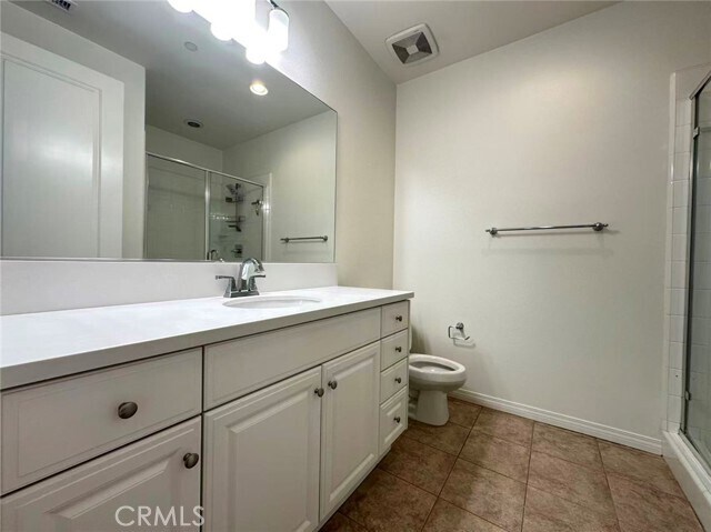 Building Photo - 803 E Manresa Dr