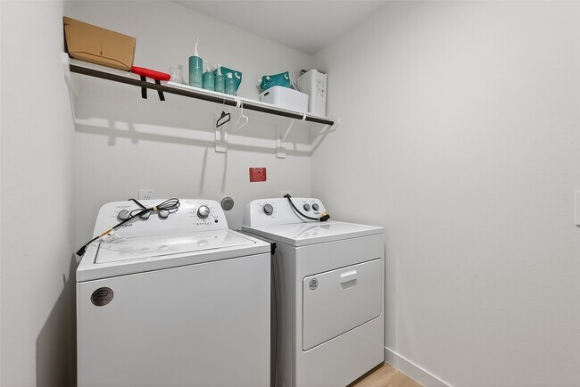 Building Photo - 3903 Dodington Ash Dr