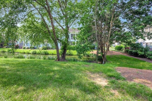 Building Photo - 1284 Heritage Landing Dr