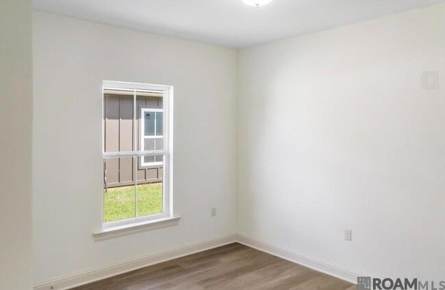 Building Photo - 6908 Goya Ave