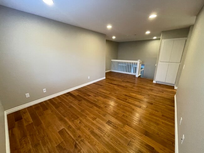 Building Photo - 7844 Paseo Tulipero