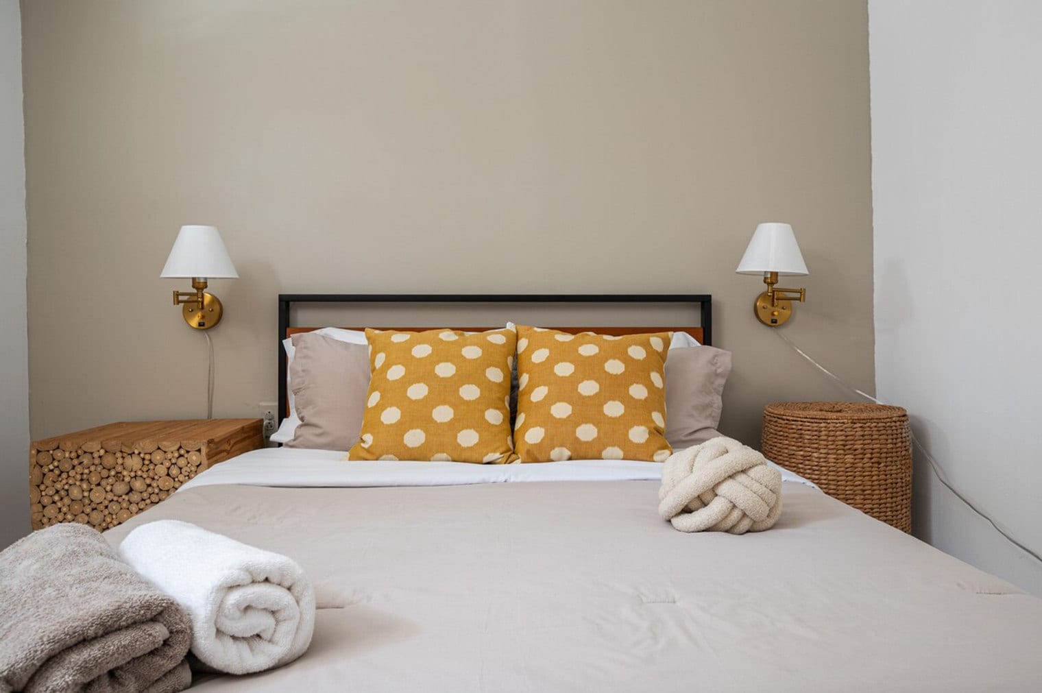 Building Photo - 341 W 30th St