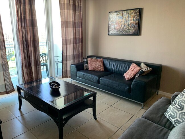 Building Photo - 3000 S Ocean Dr