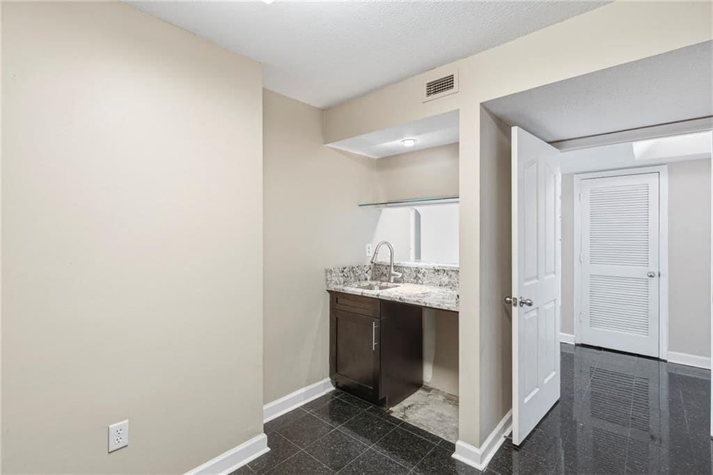 Building Photo - 2870 Pharr Ct S Northwest