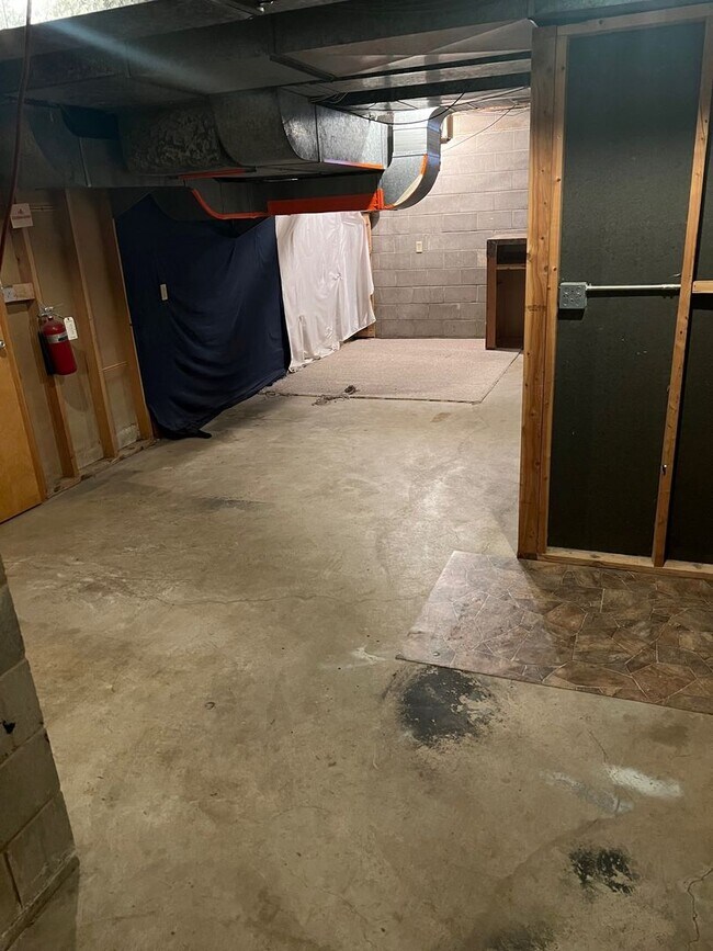 Building Photo - Old Sanctuary Apts