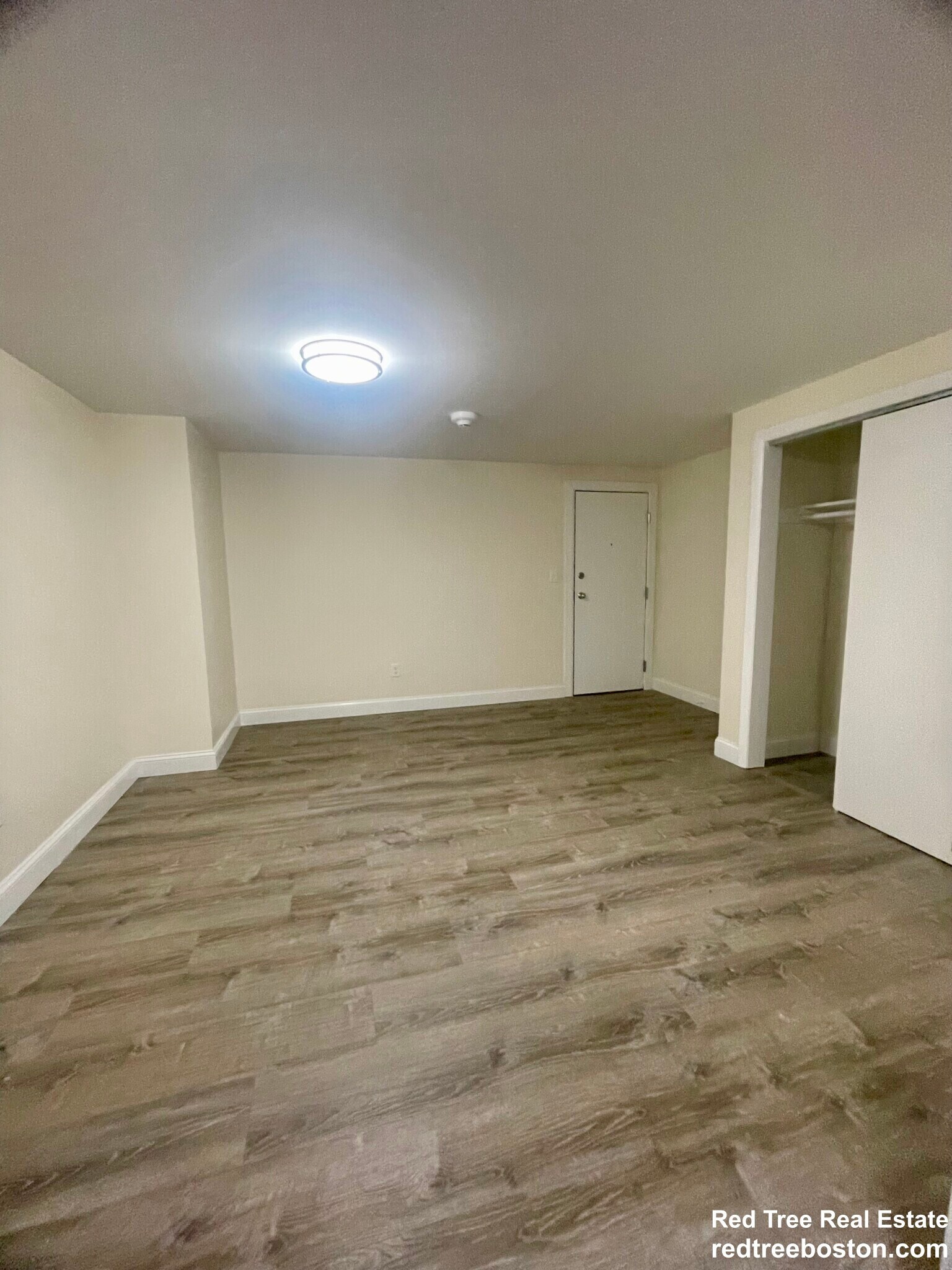 Building Photo - 15 Chester St