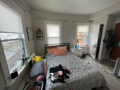 Building Photo - 592 Cambridge St