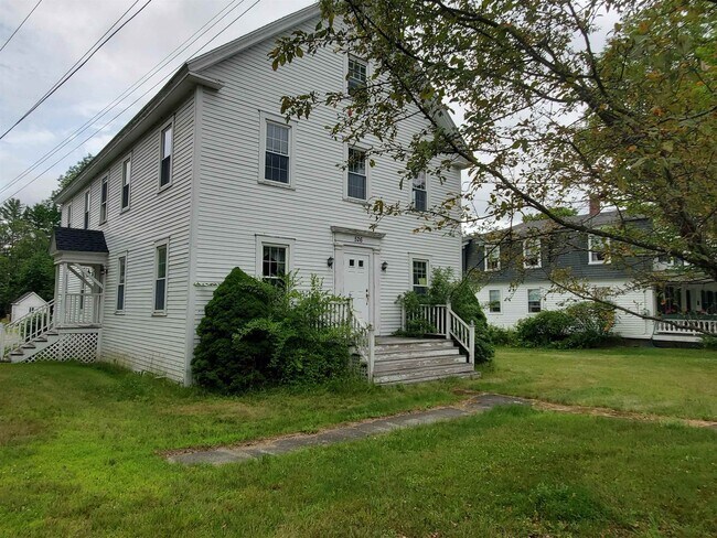Building Photo - 526 Canaan St