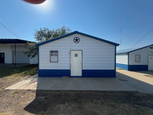 Primary Photo - 10109 River Rd